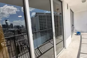 1750 N Bayshore Dr, Miami, FL 33132 - Photo 18