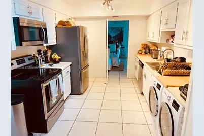 1121 Crandon Blvd #D404, Key Biscayne, FL 33149 - Photo 8