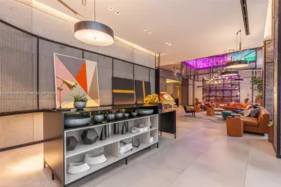 121 NE 34th St #1007, Miami, FL 33137 - Photo 4