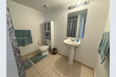 1 Glen Royal Pkwy #1107, Miami, FL 33125 - Photo 10