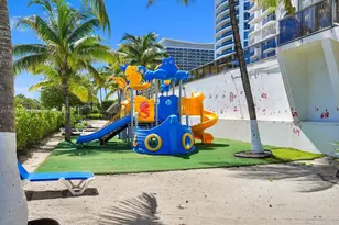 6039 Collins Ave, Miami Beach, FL 33140 - Photo 52