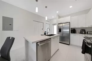 8167 NW 41st St, Doral, FL 33166 - Photo 34