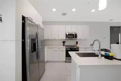 8167 NW 41st St #E-203, Doral, FL 33166 - Photo 30