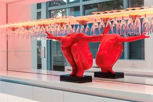 440 S Hibiscus Dr, Miami Beach, FL 33139 - Photo 8