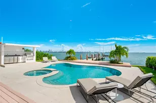 1580 S Treasure Dr, North Bay Village, FL 33141 - Photo 8