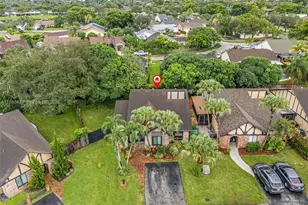 9209 NW 49th Pl, Sunrise, FL 33351 - Photo 36