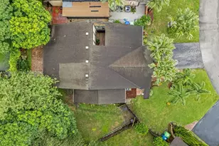 9209 NW 49th Pl, Sunrise, FL 33351 - Photo 34