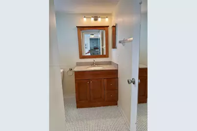 9810 Marina Blvd #1124, Boca Raton, FL 33428 - Photo 10