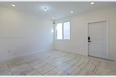 1014 SE 23rd Ave, Homestead, FL 33035 - Photo 2