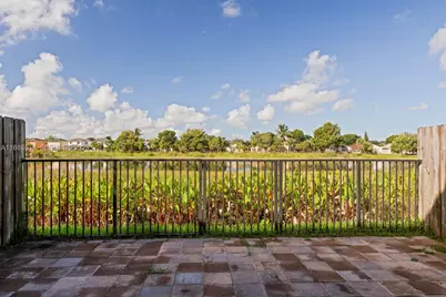 1014 SE 23rd Ave, Homestead, FL 33035 - Photo 16