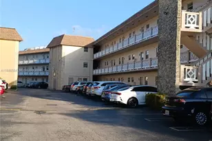 5181 W Oakland Park Blvd, Lauderdale Lakes, FL 33313 - Photo 2