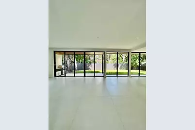 741 NE 70 St, Miami, FL 33138 - Photo 4