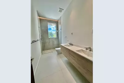 741 NE 70 St, Miami, FL 33138 - Photo 10