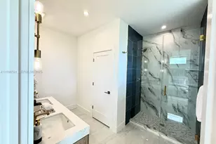 990 41st Gulf Street 9, Other City - In The State Of Florida, FL 33050 - Photo 20