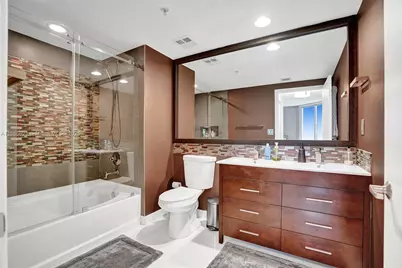 325 S Biscayne Blvd #2519, Miami, FL 33131 - Photo 24