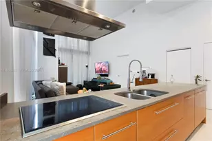 495 Brickell Ave, Miami, FL 33131 - Photo 14