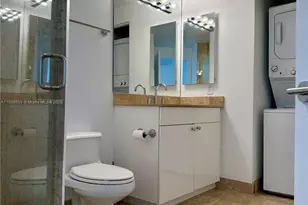 4775 Collins Ave, Miami Beach, FL 33140 - Photo 10
