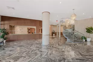 5401 Collins Ave, Miami Beach, FL 33140 - Photo 1