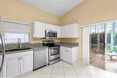 11954 Rosetree Ter, Boynton Beach, FL 33437 - Photo 8