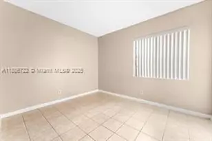 1018 Twin Lakes Dr, Coral Springs, FL 33071 - Photo 18