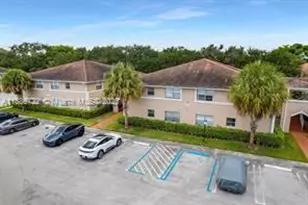 1018 Twin Lakes Dr, Coral Springs, FL 33071 - Photo 36