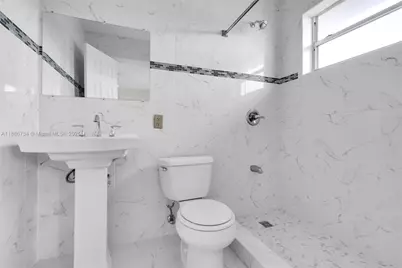 1154 W 35th St #224, Hialeah, FL 33012 - Photo 14