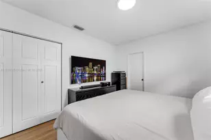 9032 SW 8th Terrace, Miami, FL 33174 - Photo 18