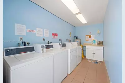 315 Van Buren St #104B, Hollywood, FL 33019 - Photo 16