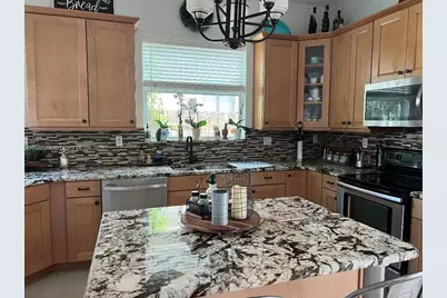 18247 NW 88th Pl, Hialeah, FL 33018 - Photo 12