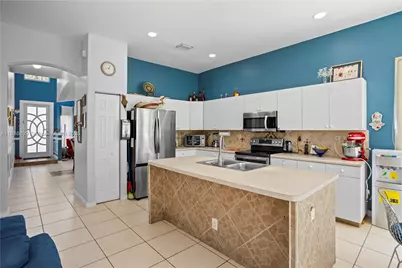 [Address not provided], Hollywood, FL 33312 - Photo 14