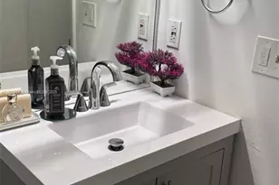 1101 River Reach Dr, Fort Lauderdale, FL 33315 - Photo 6