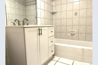 5401 NE 18th Ave, Fort Lauderdale, FL 33334 - Photo 10