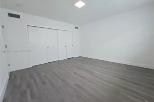 8000 Tatum Waterway Dr, Miami Beach, FL 33141 - Photo 14