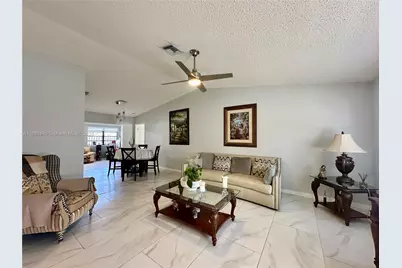 9631 NW 42nd Ct, Sunrise, FL 33351 - Photo 10