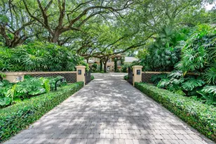 4790 SW 78th St, Miami, FL 33143 - Photo 2