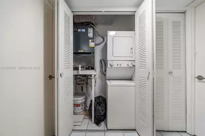 8005 Lake Dr #404, Doral, FL 33166 - Photo 18