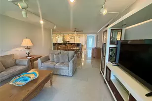 1627 Riverview Rd, Deerfield Beach, FL 33441 - Photo 14