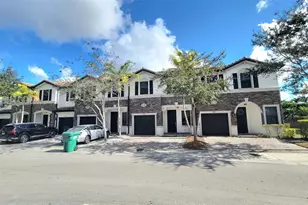 4219 SW 164th Ct, Miami, FL 33185 - Photo 1