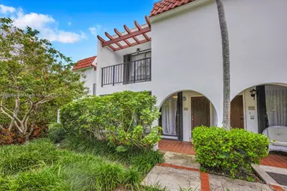 450 Grapetree Dr #313, Key Biscayne, FL 33149 - Photo 1