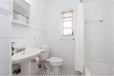 501 SW 24th Rd #501, Miami, FL 33129 - Photo 20