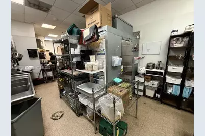 10728 NW 74th St Restaurant, Doral, FL 33178 - Photo 12