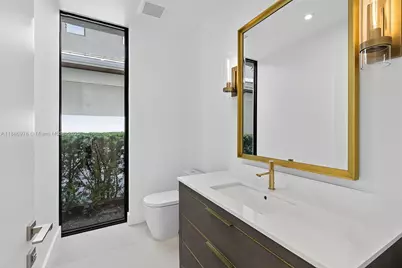 620 Solar Isle Dr, Fort Lauderdale, FL 33301 - Photo 36