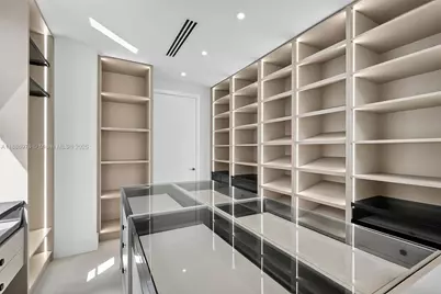 620 Solar Isle Dr, Fort Lauderdale, FL 33301 - Photo 54