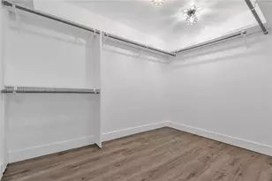 920 NE 99th St, Miami Shores, FL 33138 - Photo 10