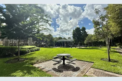 10181 NW 32nd Ter, Doral, FL 33172 - Photo 28