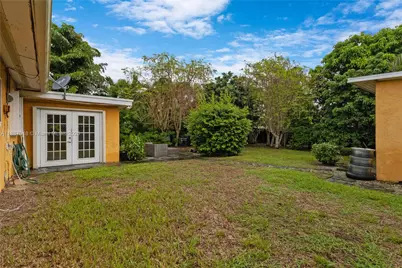 404 NE 24th Ave, Pompano Beach, FL 33062 - Photo 34