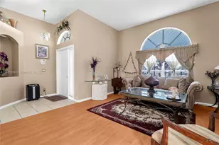 2034 NW 145th Ave, Pembroke Pines, FL 33028 - Photo 10