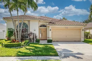 2034 NW 145th Ave, Pembroke Pines, FL 33028 - Photo 2