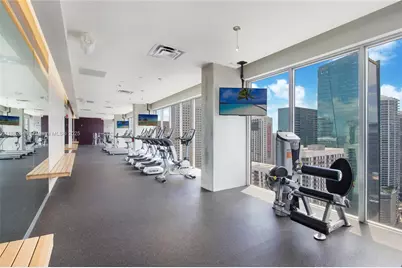 151 SE 1st St #1003, Miami, FL 33131 - Photo 18