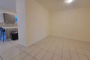 8860 NW 103rd Path, Doral, FL 33178 - Photo 10